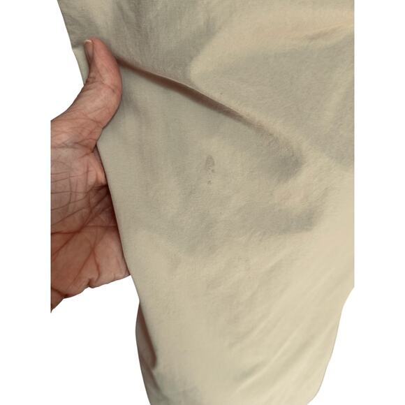 Patagonia Women’s Lightweight‎ Camping Hiking Cargo Pants Beige Size 8 - Picture 8 of 10
